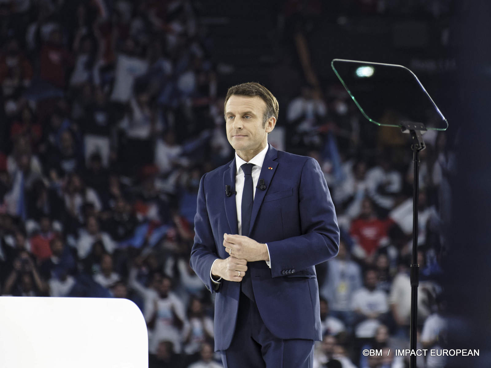 Photos Meeting Emmanuel Macron – Paris La Défense Arena 2 Photos Meeting Emmanuel Macron – Paris La Défense Arena - Image 2