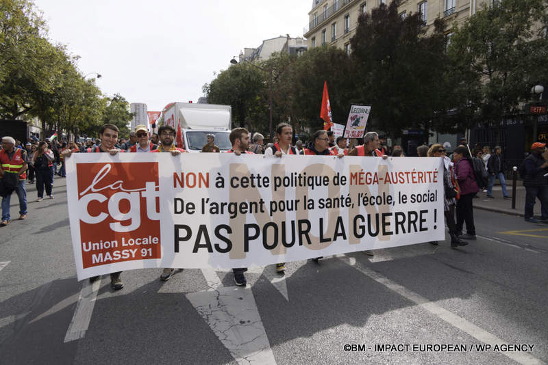 Manifestation du 2 octobre 2025 à Paris 12 Manifestation du 2 octobre 2025 à Paris – Image 12